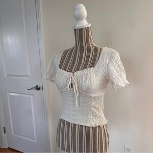 White Sweetheart Top Short Sleeve